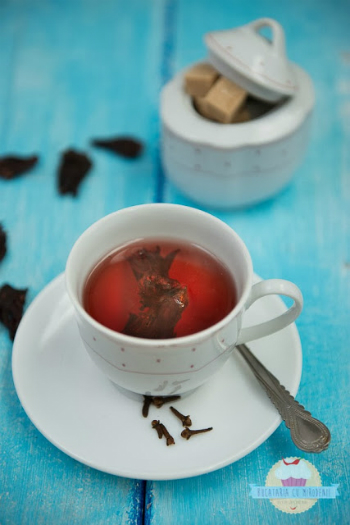 ceai de hibiscus si iasomie
